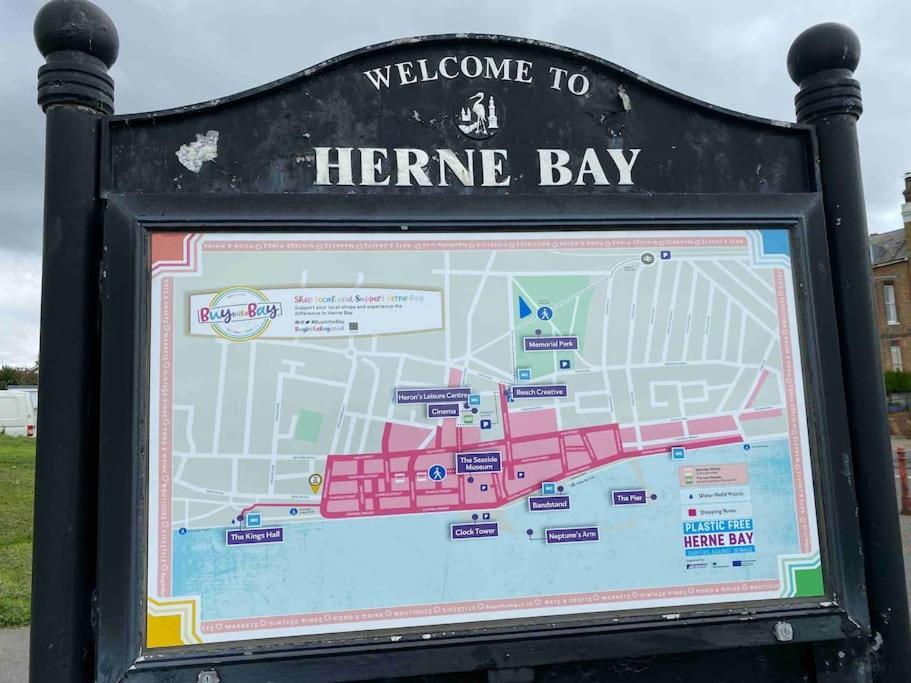 Herne Bay Central - 2 Minutes From Beach Apartment Esterno foto