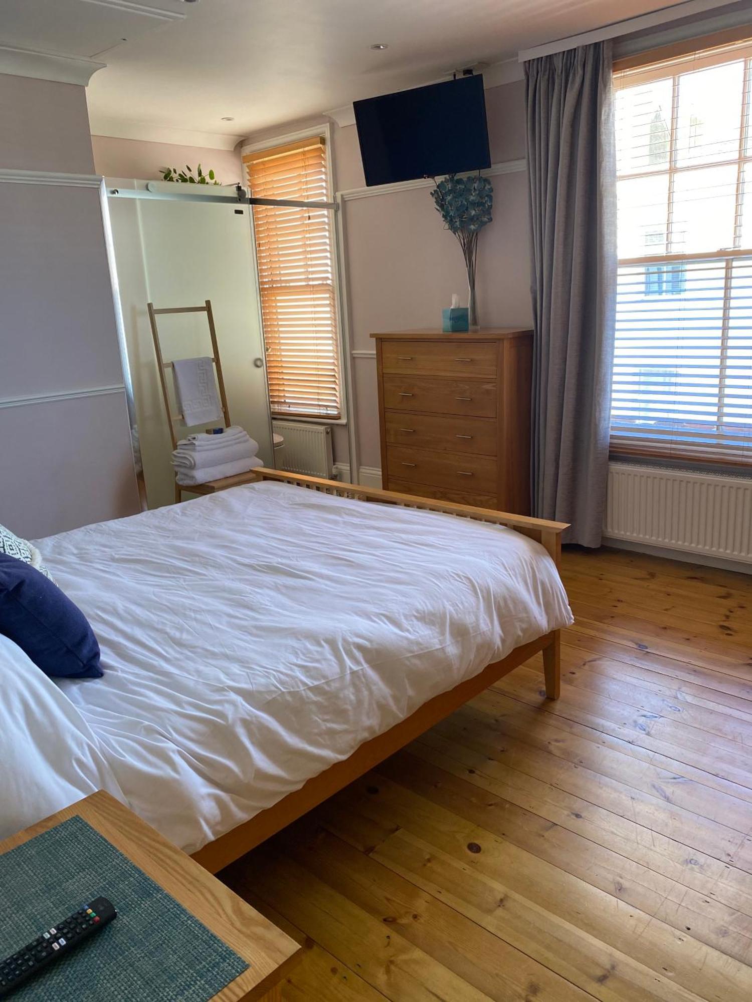 Herne Bay Central - 2 Minutes From Beach Apartment Esterno foto